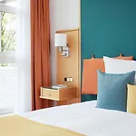 Aparthotel Living Am Olympiapark 3*