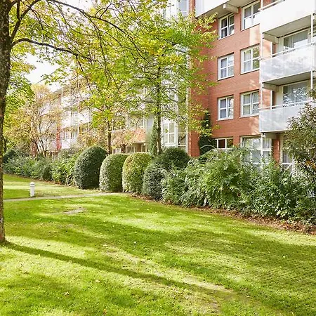 Living Am Olympiapark Aparthotel Munich