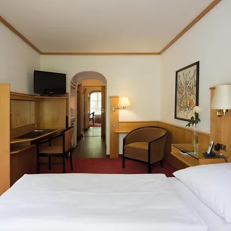 Living Am Olympiapark Aparthotel