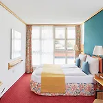 Living Am Olympiapark 公寓式酒店