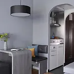 Living Am Olympiapark Apartmanhotel