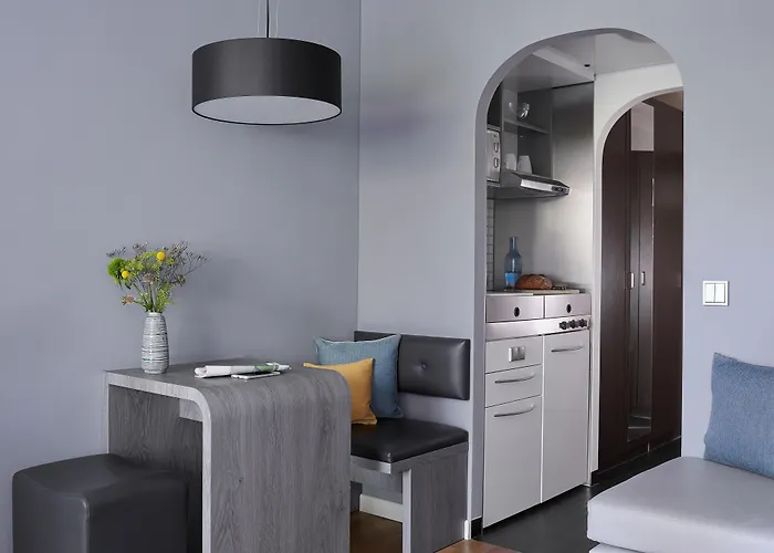 Living Am Olympiapark מלון דירות