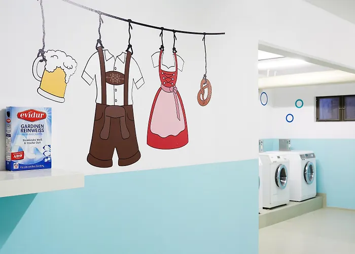 Living Am Olympiapark 3*