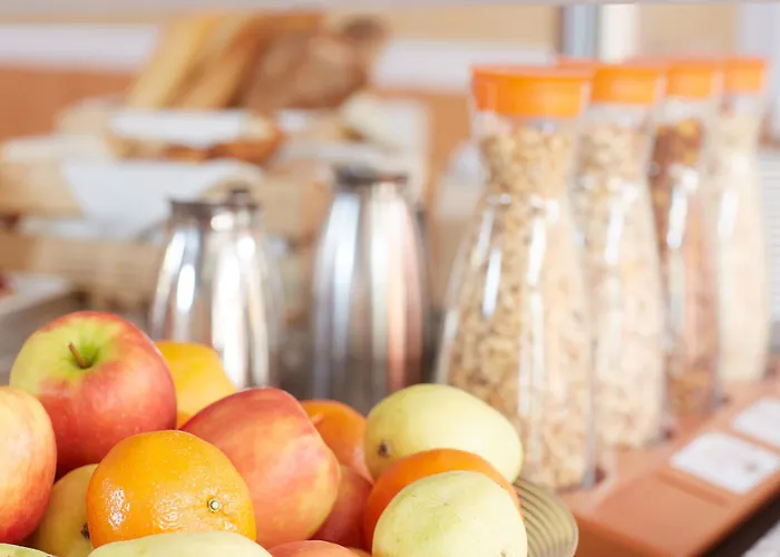 Living Am Olympiapark 3*