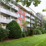 Living Am Olympiapark Aparthotel München